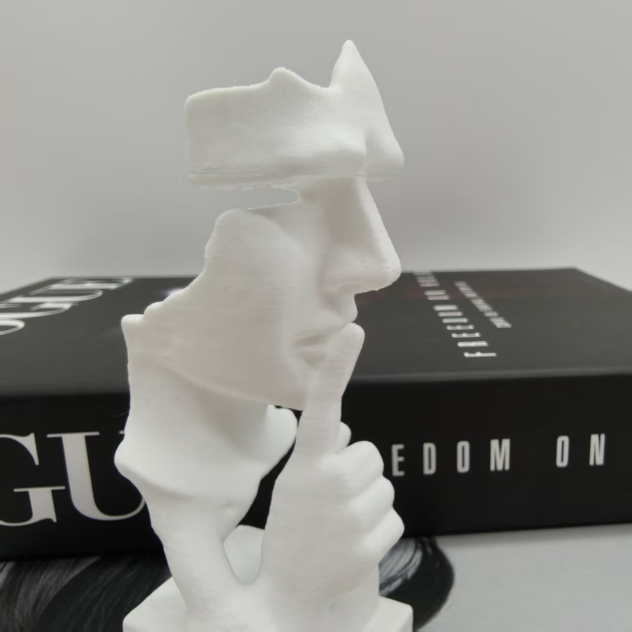 3D Printing Household Items - Estatua del pensador, estatua de arte