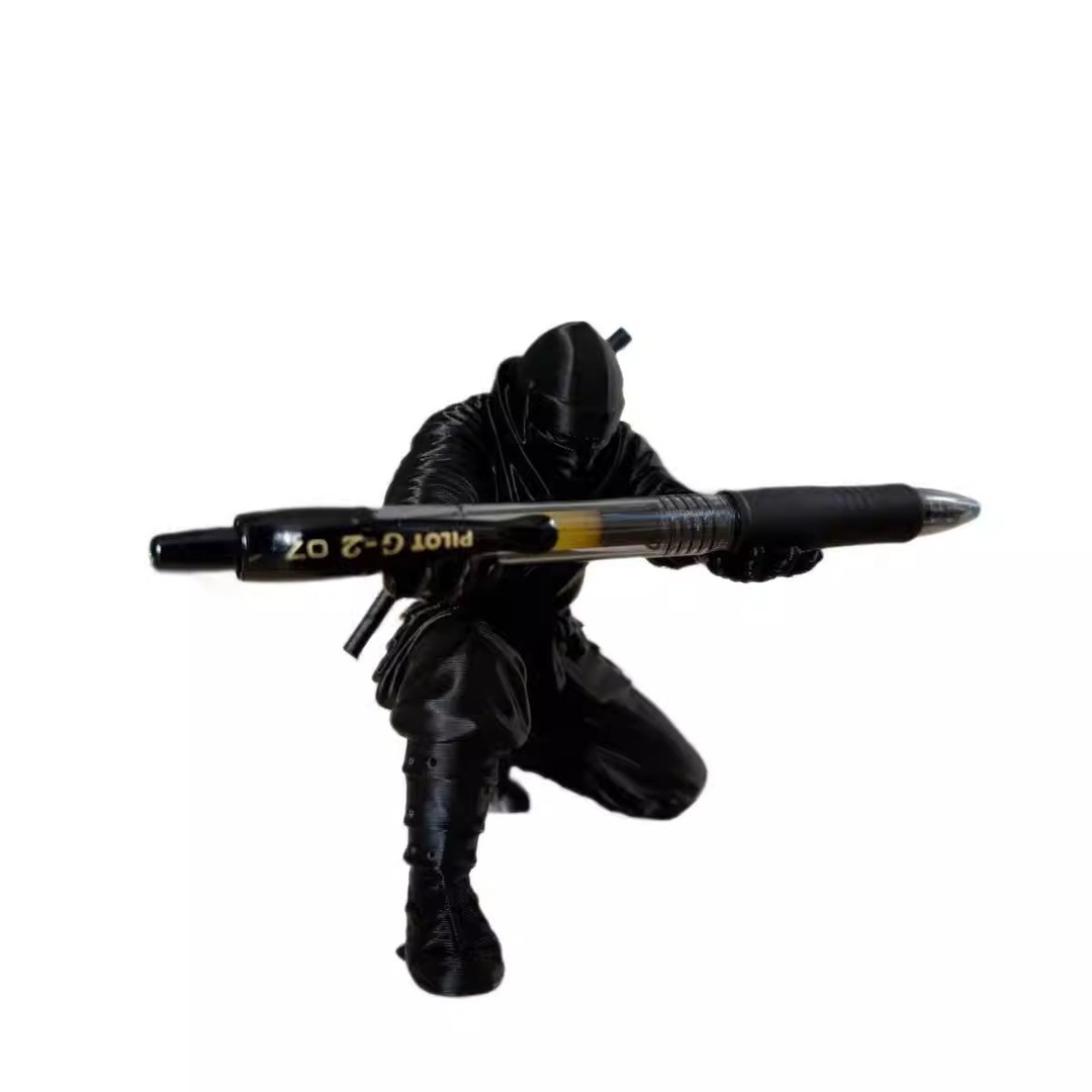 Portalápices Ninja impreso en  - 3D Printing Desk reseña y precio